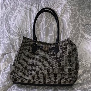Tommy Hilfiger Purse